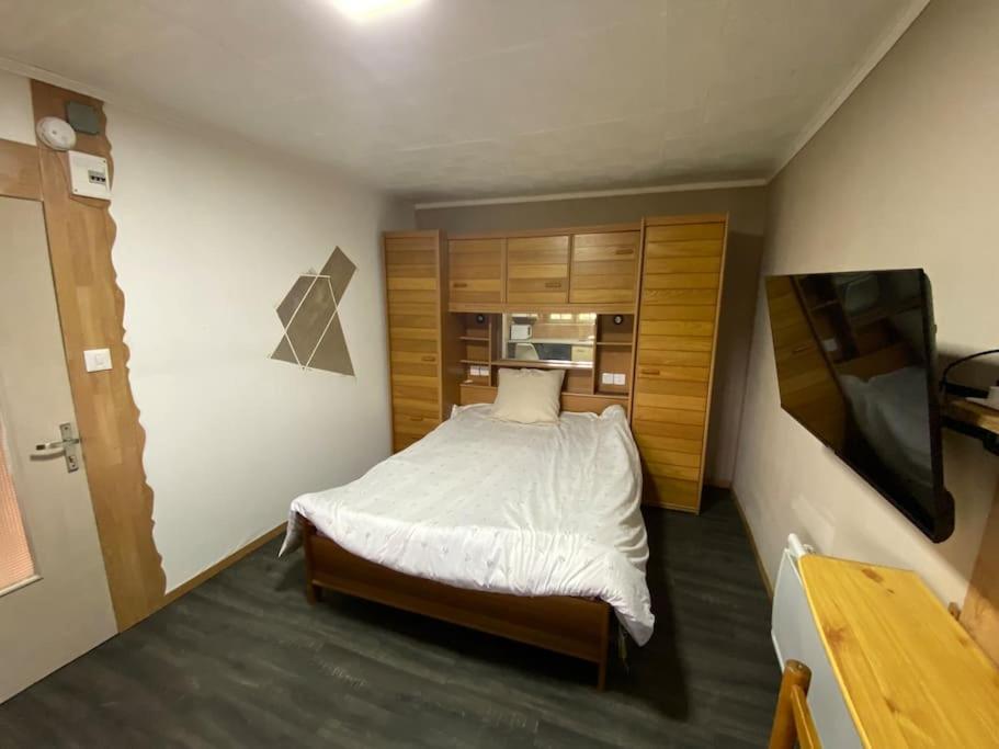 Studio St Florentin 2 圣夫洛朗坦 外观 照片